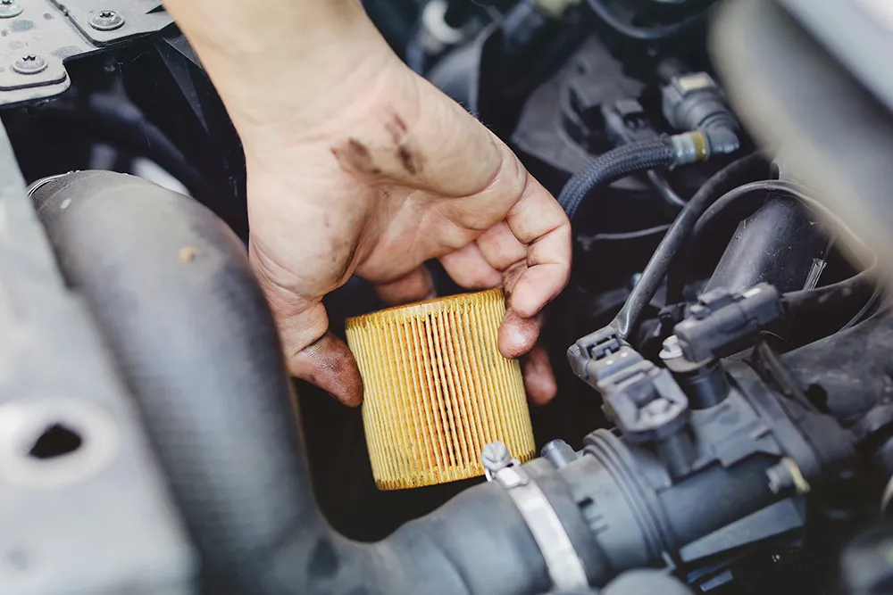 Keeping Your Car's Fluids and Filters in Check in Des Moines, Iowa