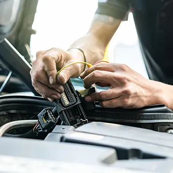 Car Electrical System Repair in Des Moines, IA