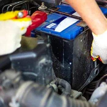 Battery Service in Des Moines, IA